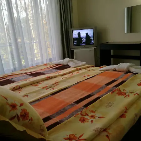 Hotel Russalka 2*